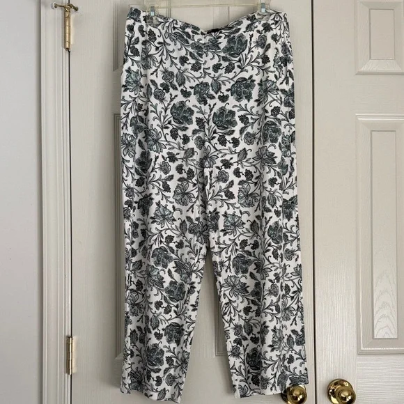 J.Jill Wearever Wide-Leg Crop Pants - Medium NWT - Picture 1 of 8